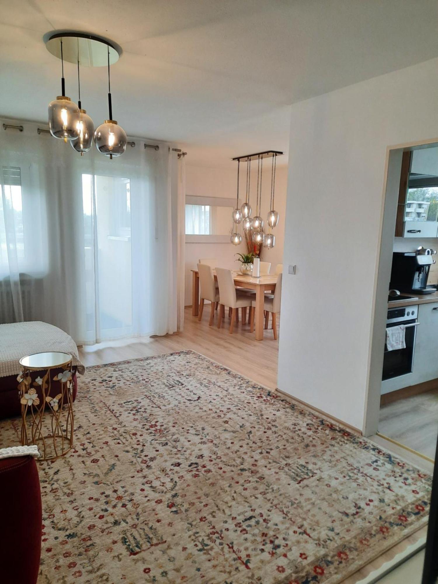 Moderne 3Zimmer Wohnung, In Koenigsbrunn Bei Augsburg Εξωτερικό φωτογραφία